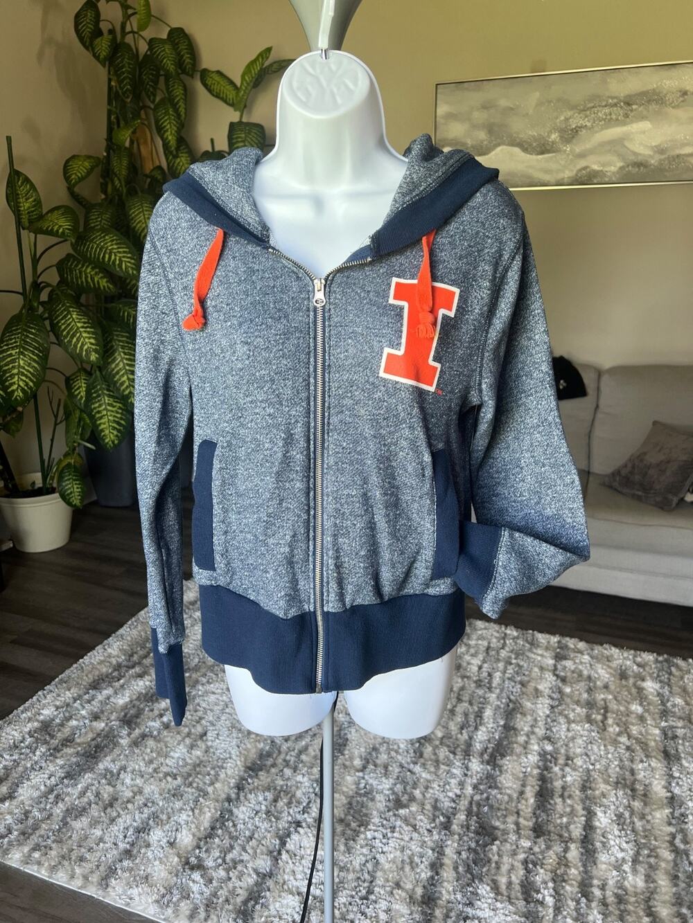 UNIV OF ILLINOIS ILLINI WOMENS ZIP FRONT SWEATSHIRT JACKET NAVY MEDIUM‎ #734